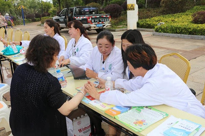 今天500余人在玉龙县干了这件大事,关乎全民健康生活!-社会频道-手机